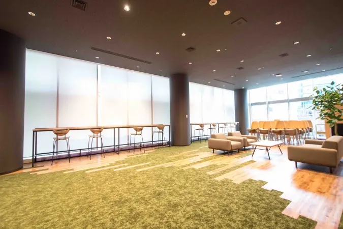 Window-facing counter seats