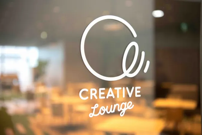 The CREATIVE Lounge logo