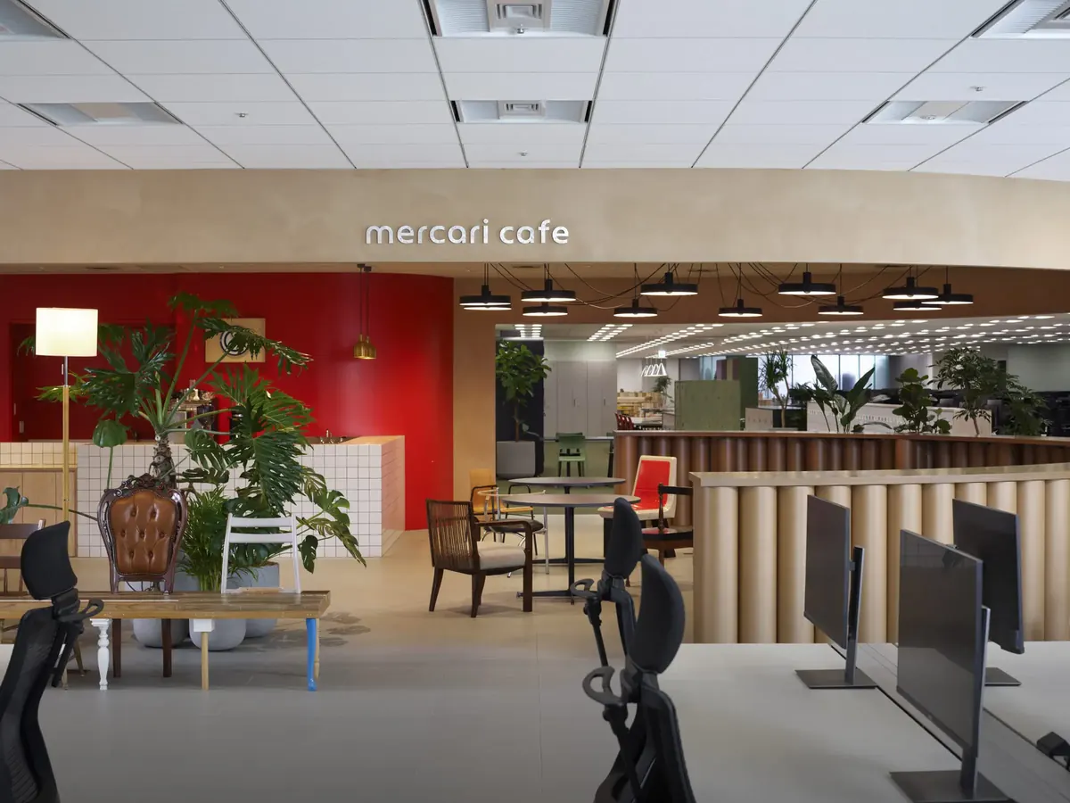 The renewed café
