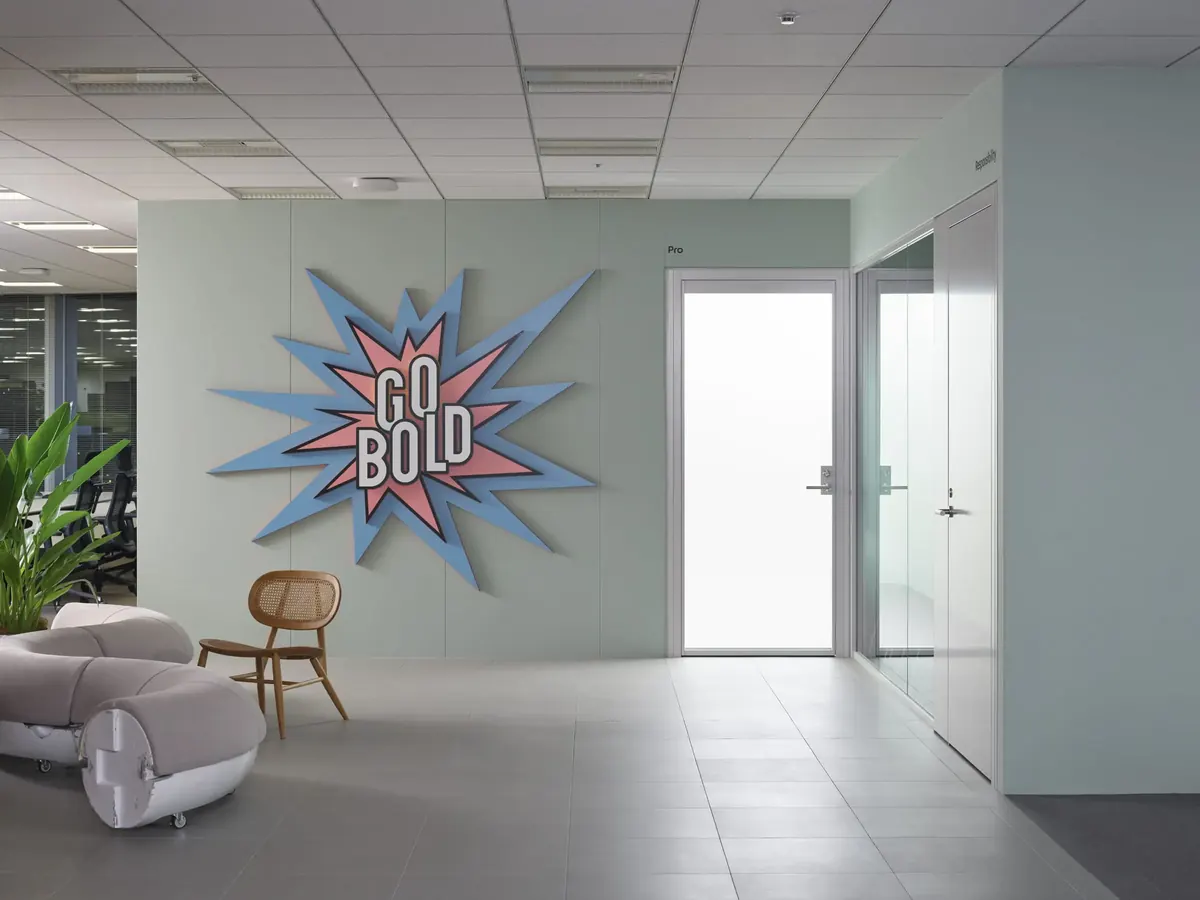 Value graphics at each entrance